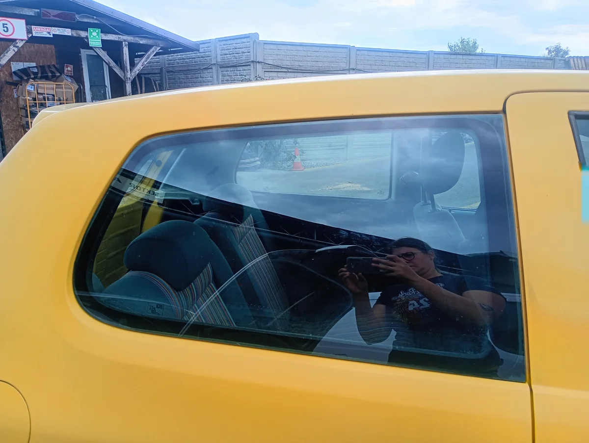 Vitre latérale arrière droite VW Fox 2005-2011