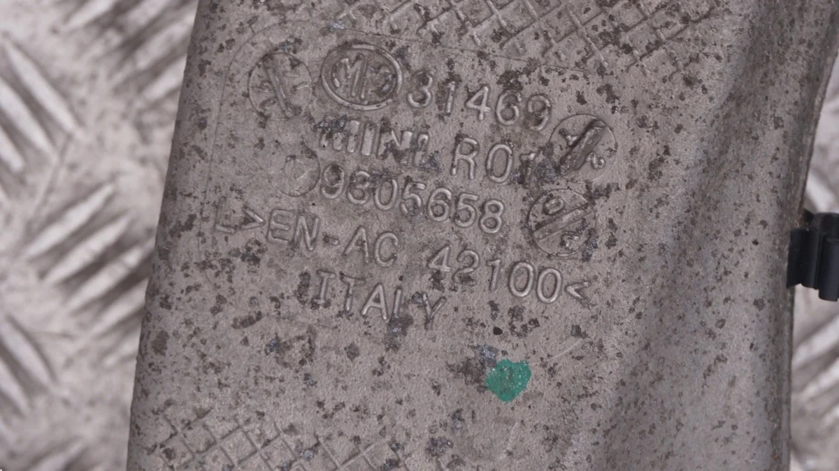 Mini Paceman D R61 Achsschenkel rechts hinten image 9