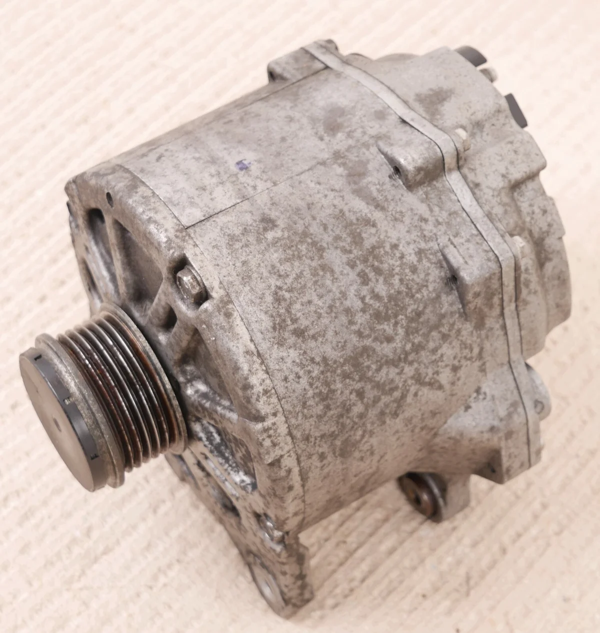 Audi A8 4H 3.0TDI Dynamo 059903019H image 3