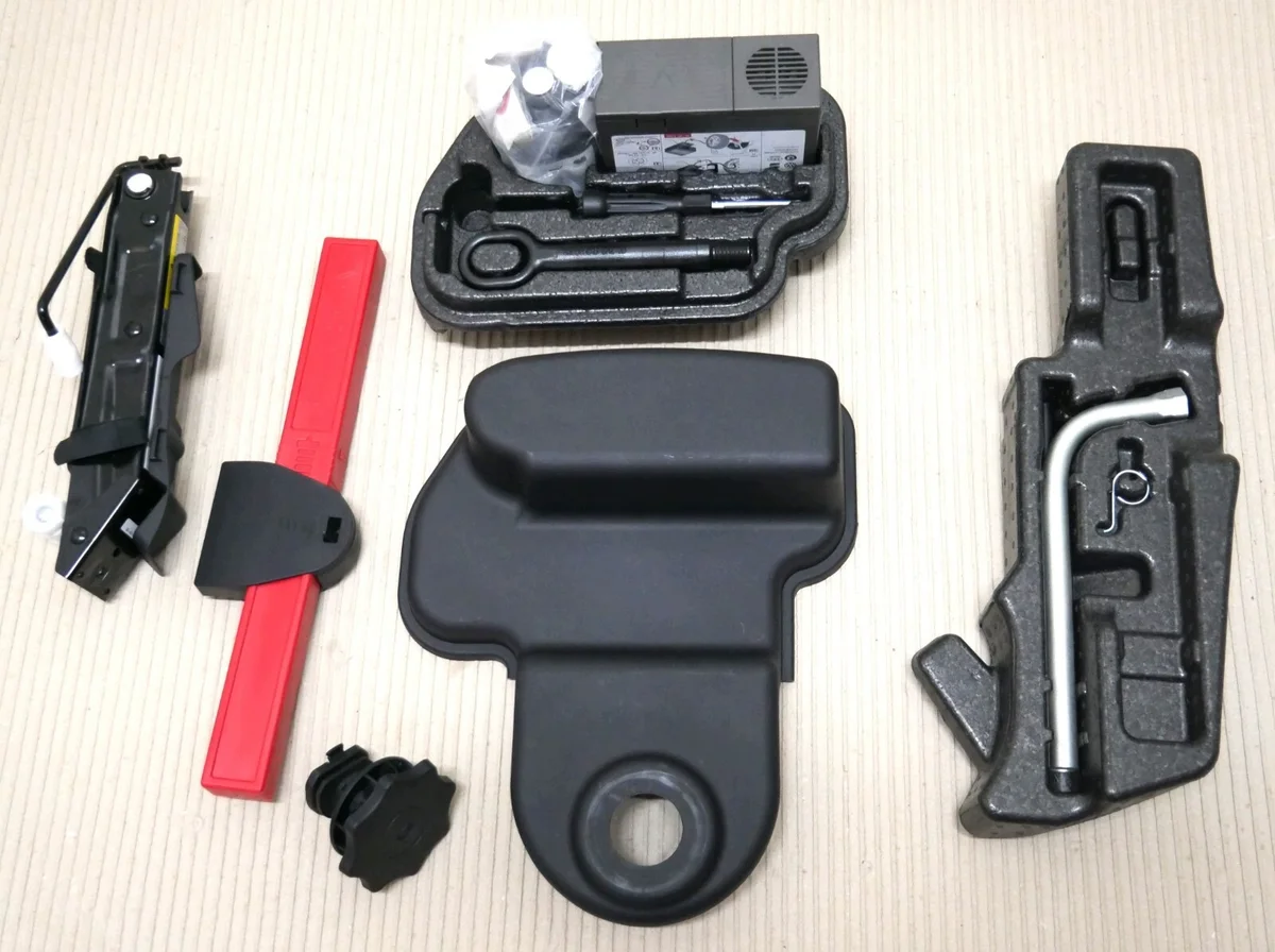 Audi A8 4H Car Jack 4H0011031L