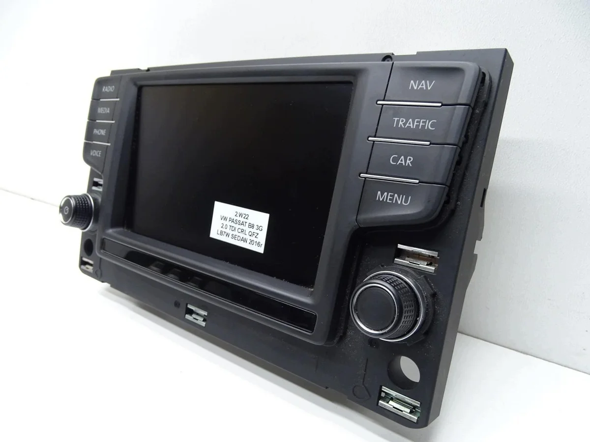 Radio Navi 3G0919605D VW Passat B8 Usato