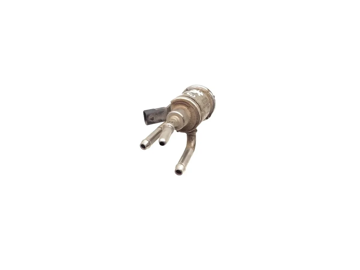 Bico Injetor AdBlue Mercedes-Benz Sprinter A0004905300