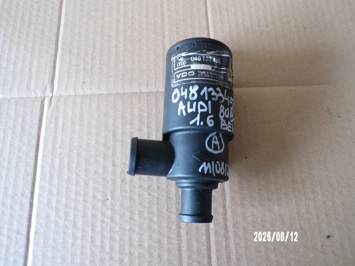 Audi 80 B4 1.6B Stappenmotor 048133455