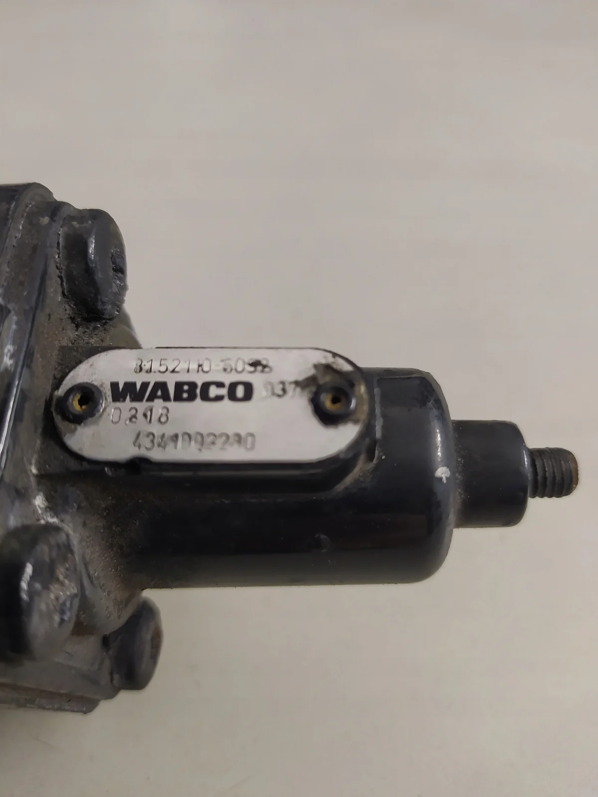 Válvula Wabco 4341002280 MAN 81521106092 image 3