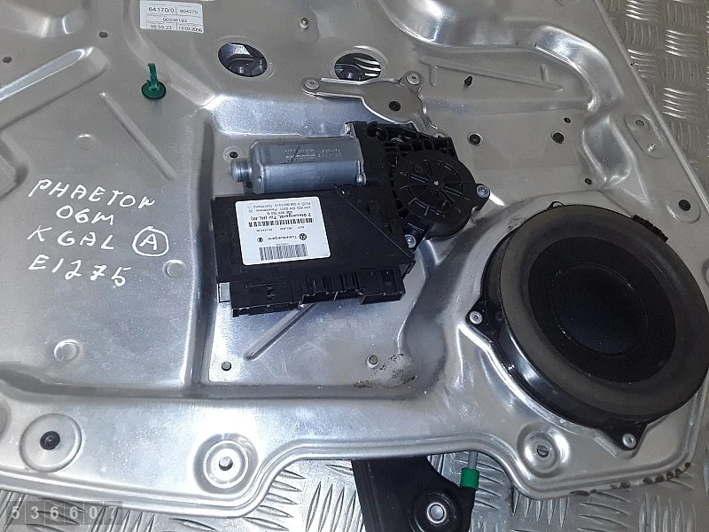 Vw Phaeton 2006 Alzacristalli OEM 3D4839401S image 3