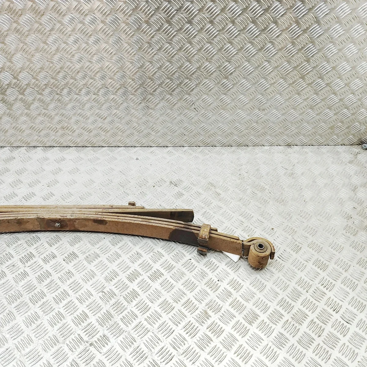 Used Rear Left Spring Isuzu D-Max II 8982185520 image 6
