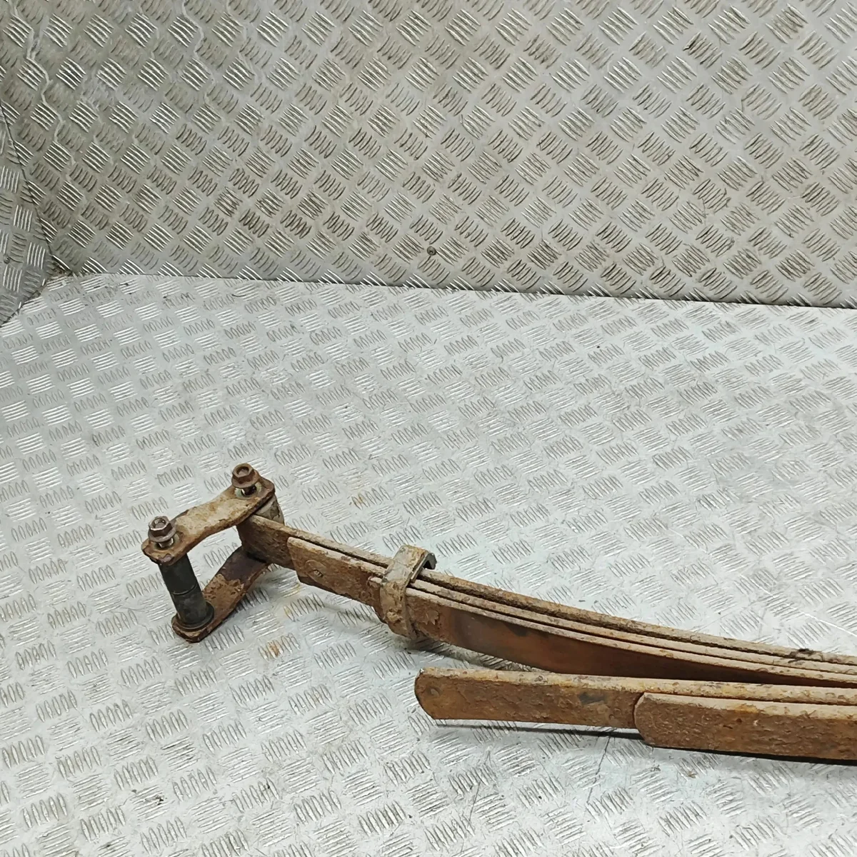 Ressort arrière gauche Isuzu D-MAX II image 6