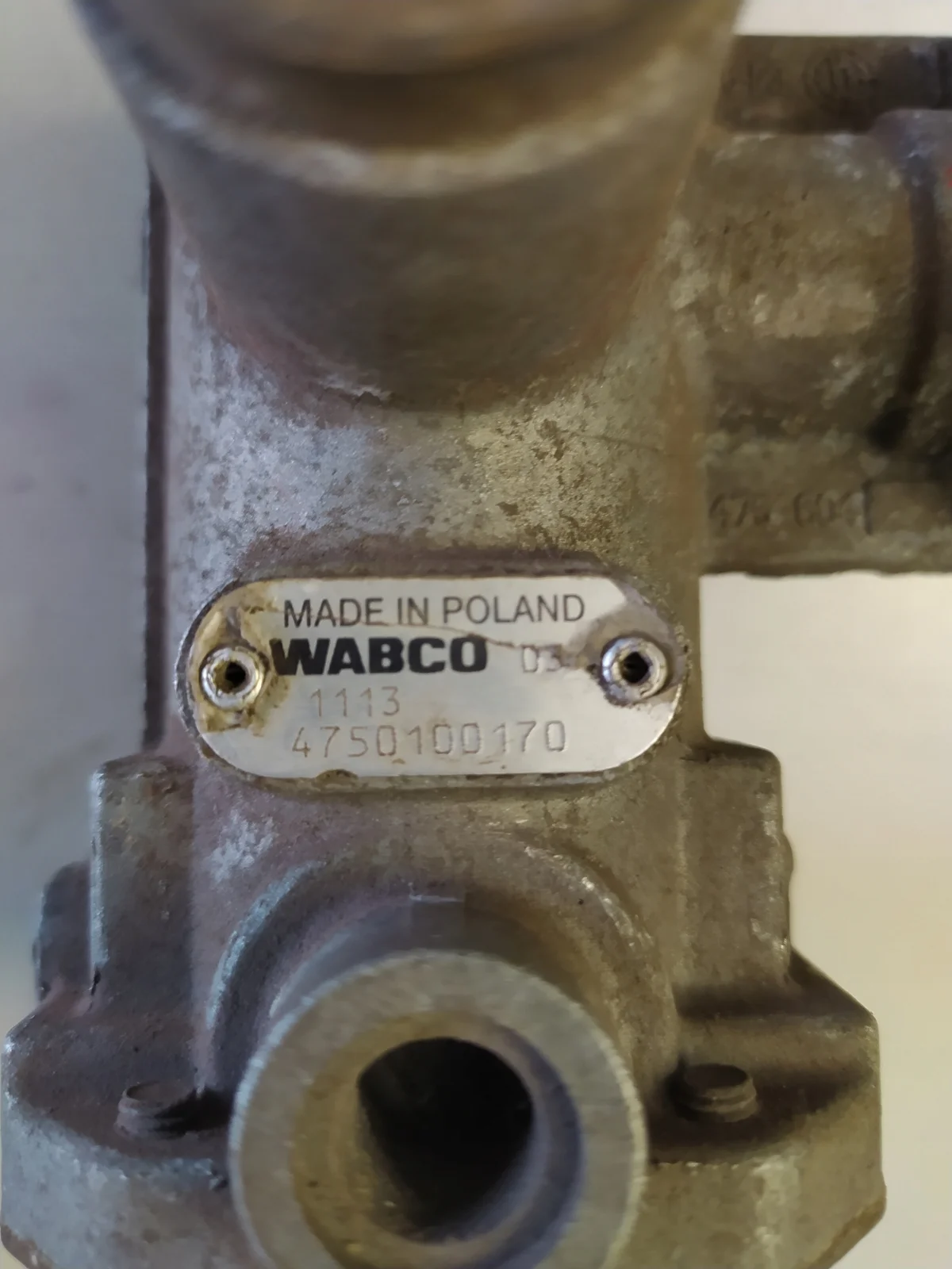Válvula Relé Wabco MAN TGX Usada image 4