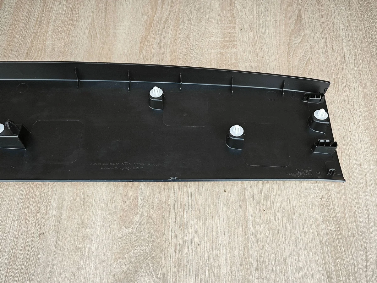 BMW X5 G05 LCI Klappe Verkleidung 7417424 image 5