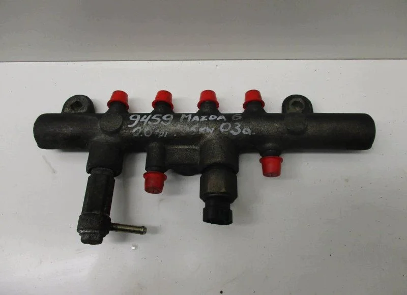 Mazda 6 Brandstofrail MAZ603-936187EST