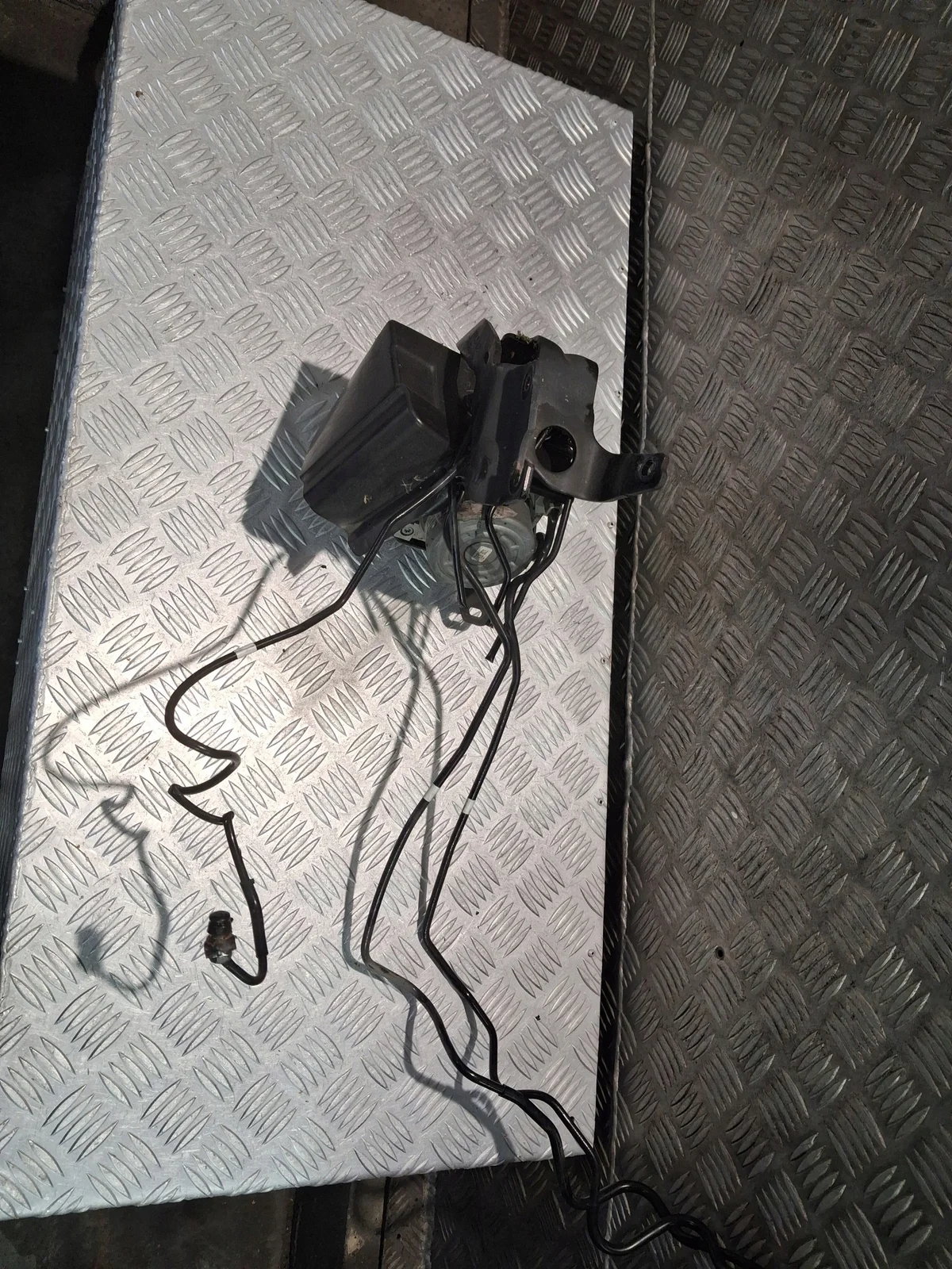 Opel Corsa F ABS Pumpe 9839933780 image 6