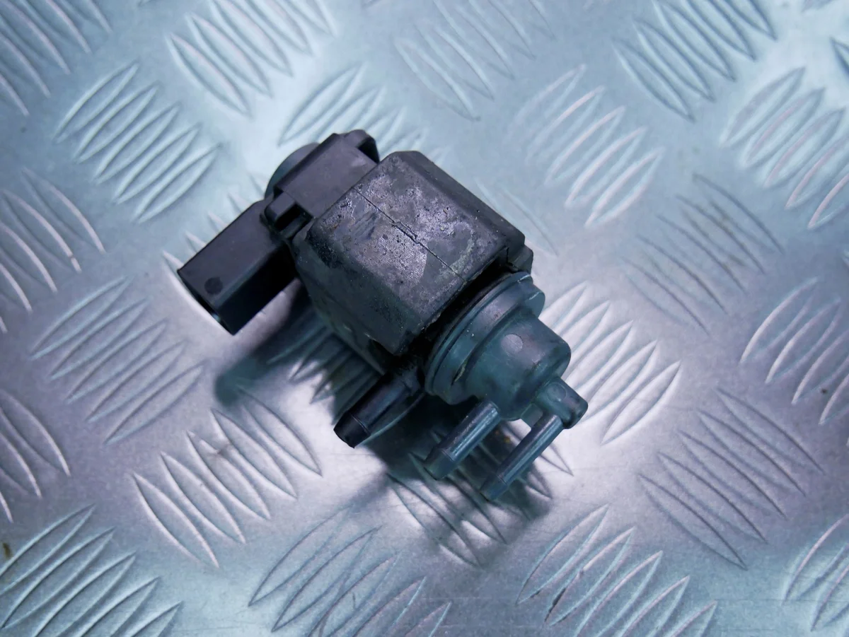 EGR Ventil 059906627L Audi A4 B8 3.0 TDI