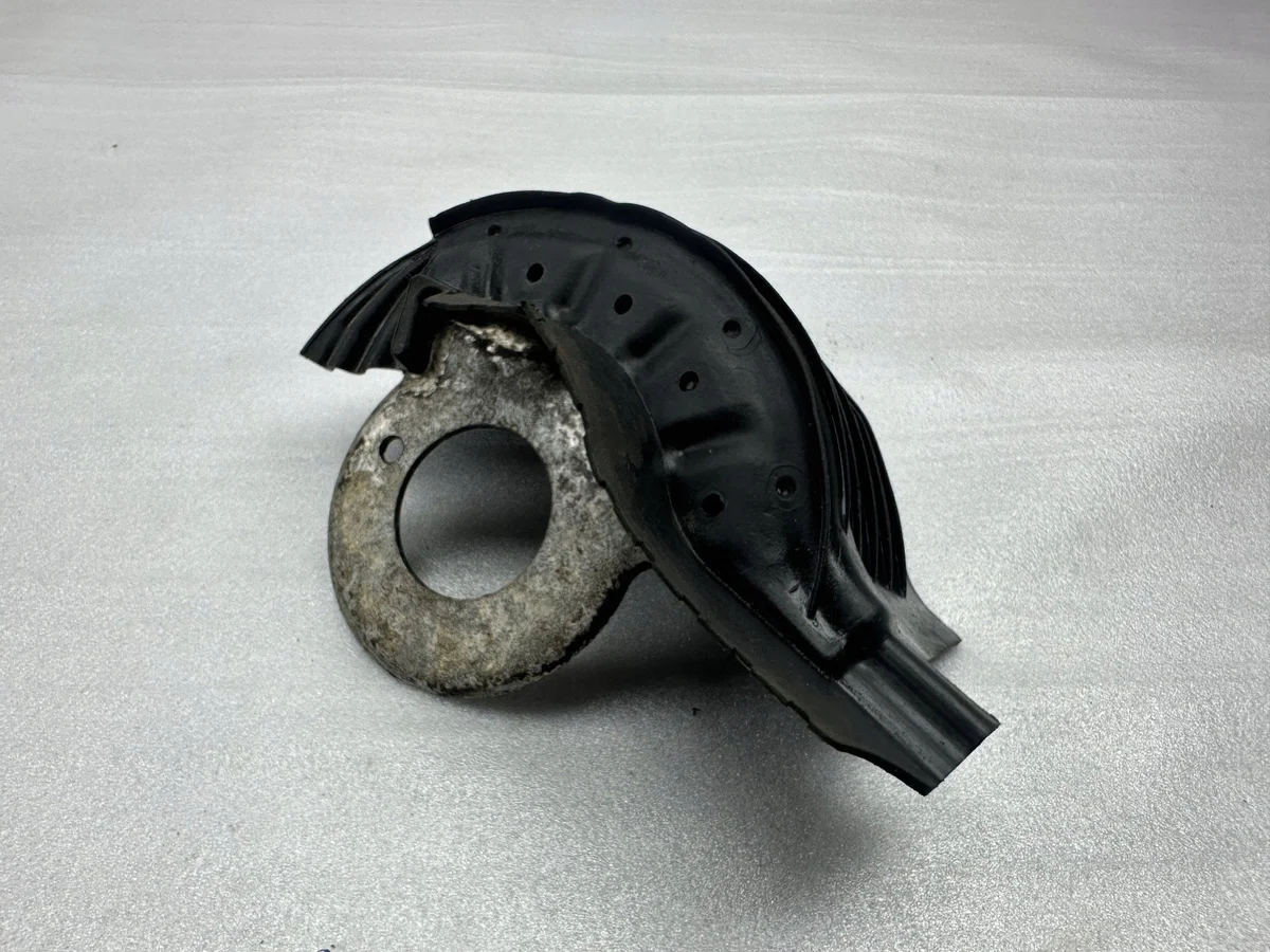 Audi RS6 C7 Rear Spring Seat Left Used 8R0511539