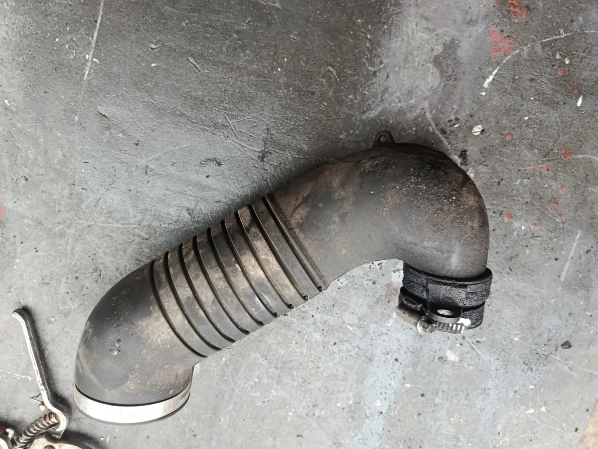 Luchtinlaatslang Audi A4 B6 1.9TDI image 4