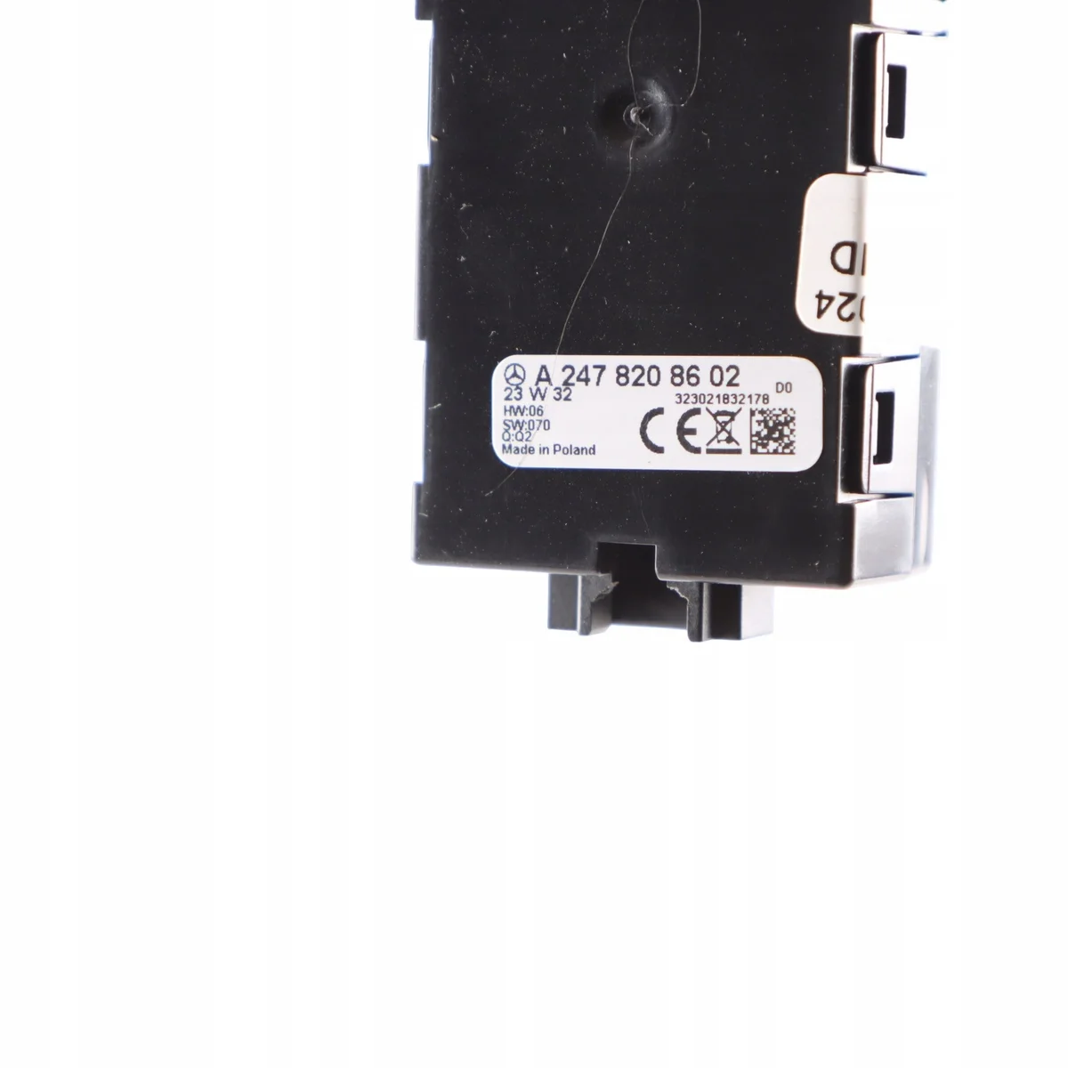 MERCEDES W247 USB-liitin A2478208602 image 8