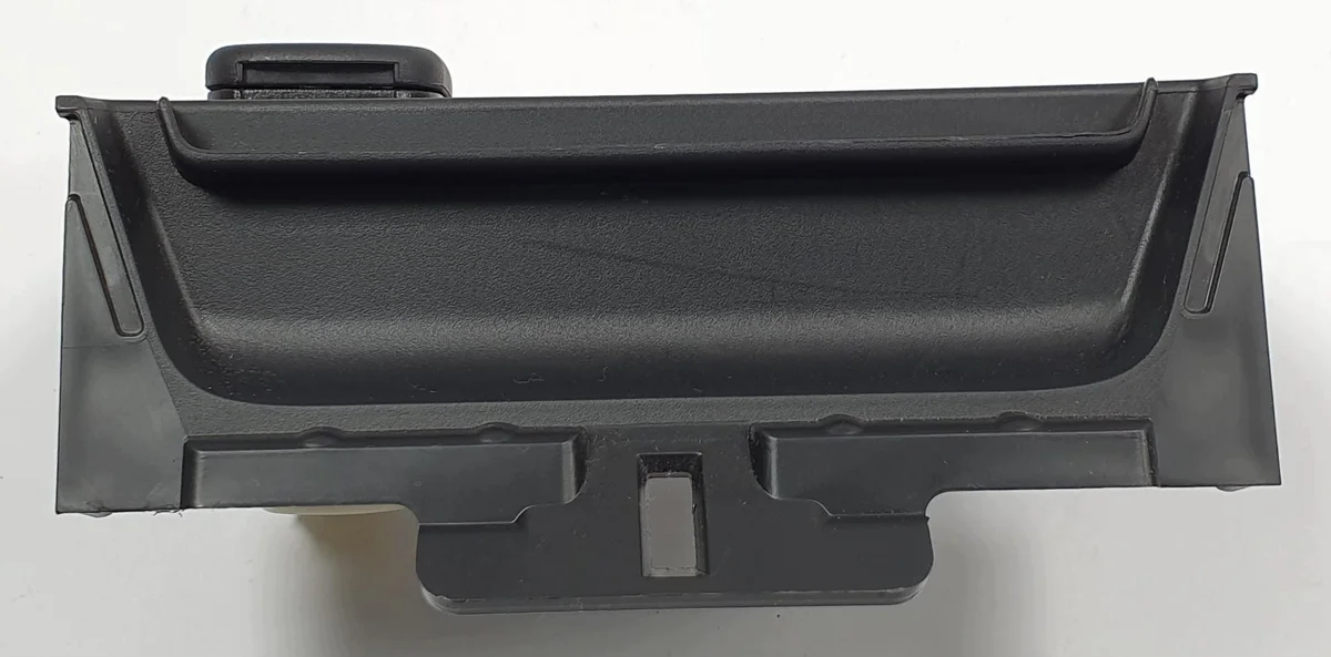 Prise allume-cigare 12V USB Mazda CX-30 image 4