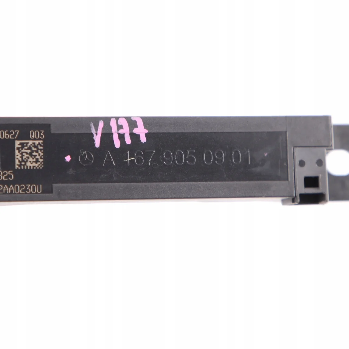 Mercedes-Benz A-Klass Antenn 2019 A1679050901 image 4