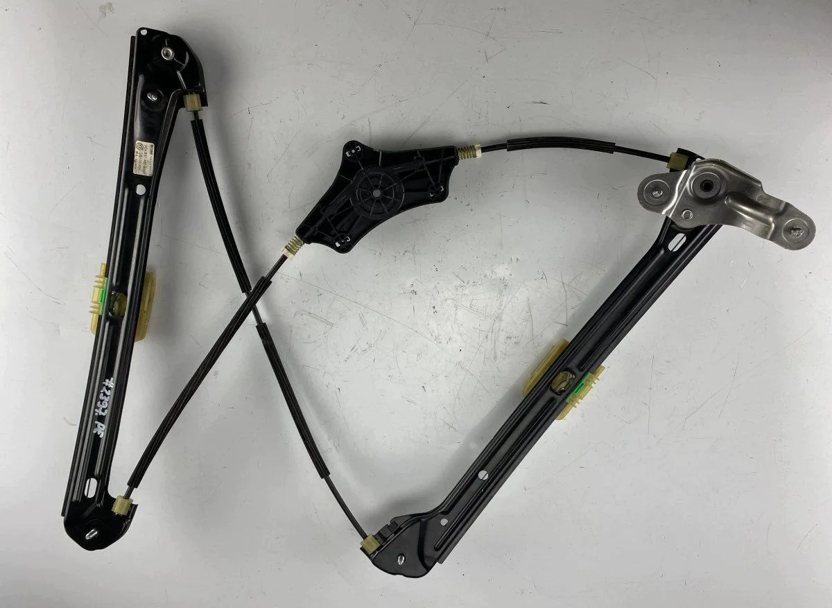 Regolatore Vetro Anteriore Destro VW Golf VII