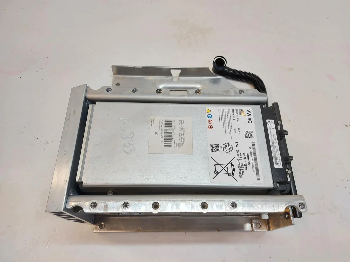 Batería Audi A5 8B3 B10 37Ah 1079Wh