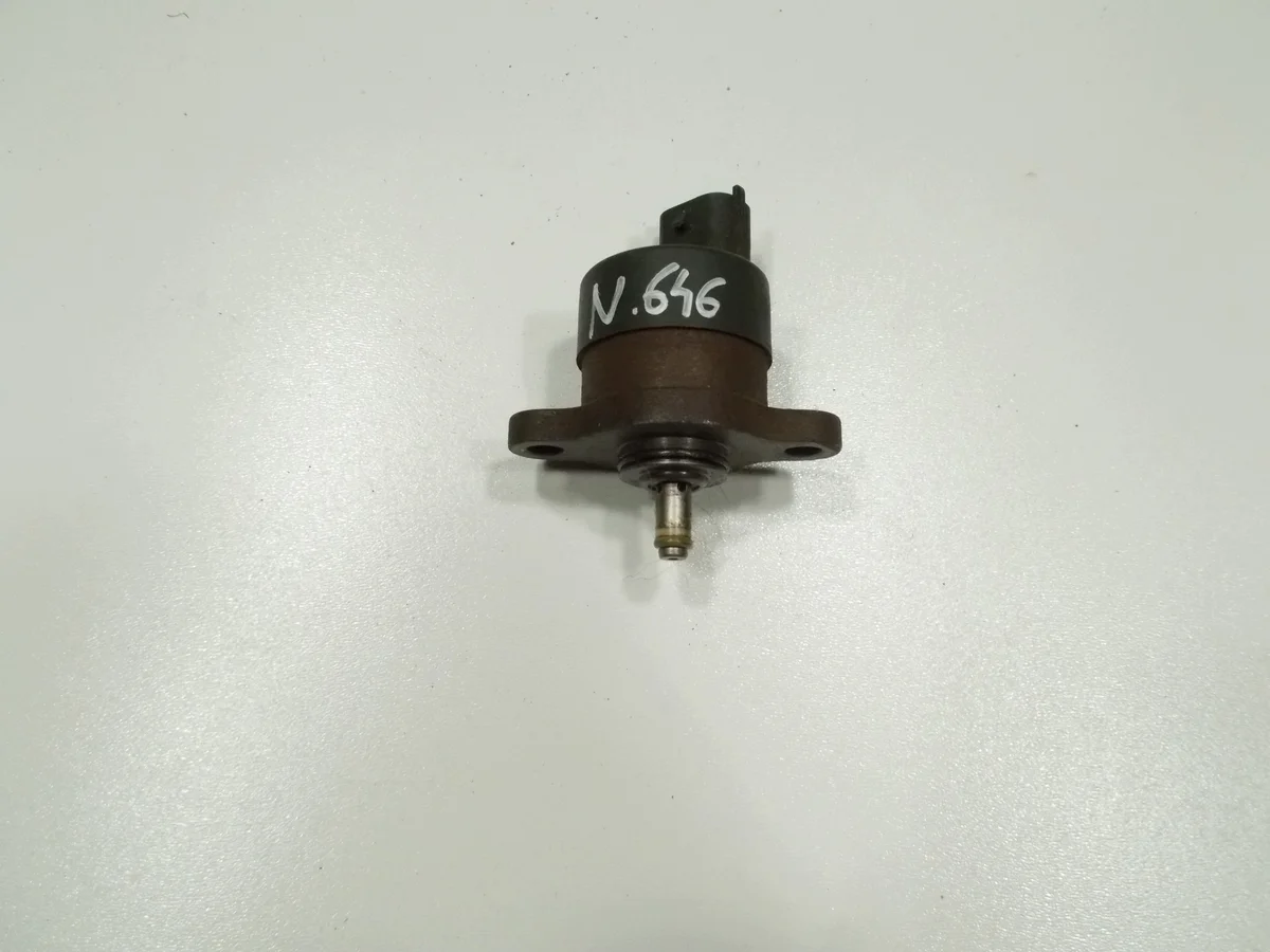Válvula Sensor Presión Combustible Bosch 0281002445