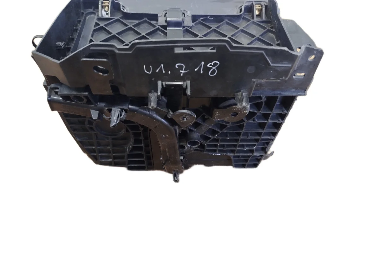 Base da caixa de bateria Renault Scenic III 244289148R image 5