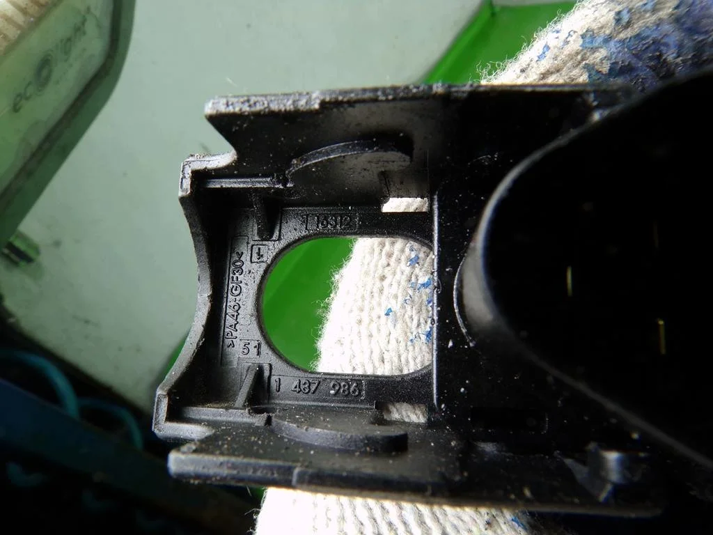 Sytytystulppa BMW N52B25 E60 Käytetty OEM F-408327- image 7
