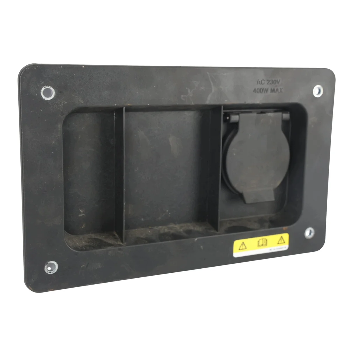 VW Amarok Mk2 230V Power Socket image 4