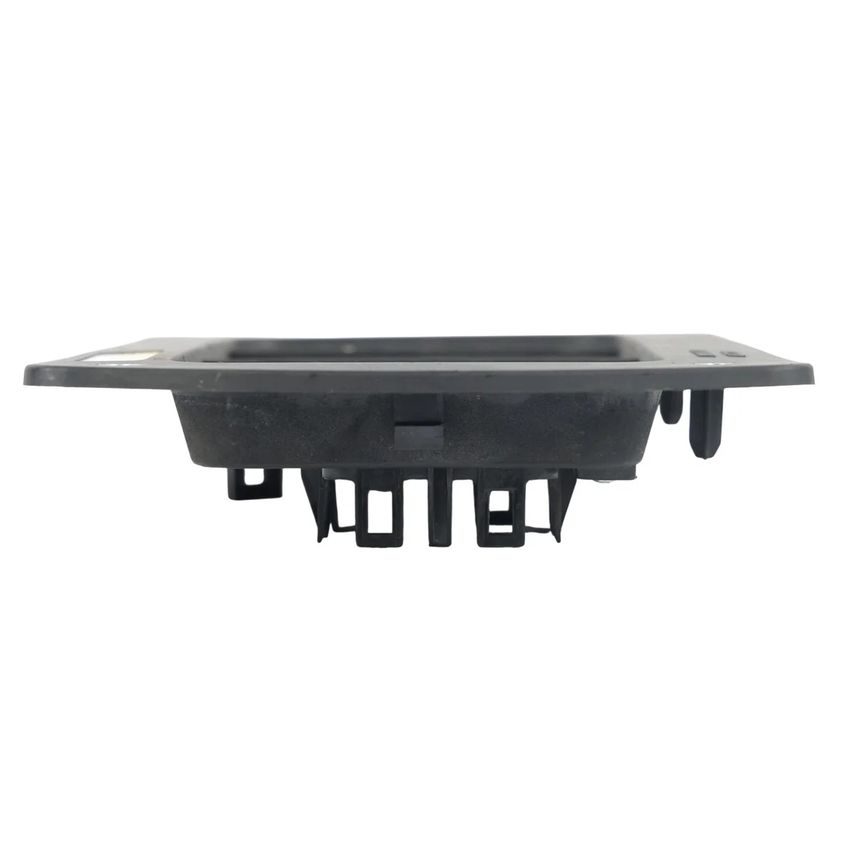 VW Amarok Mk2 230V Power Socket image 6