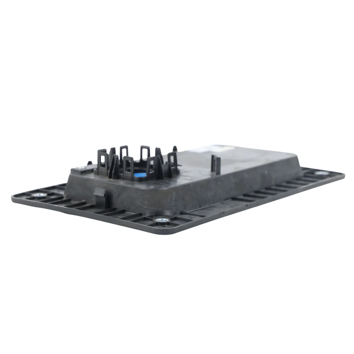 VW Amarok Mk2 230V Power Socket image 9