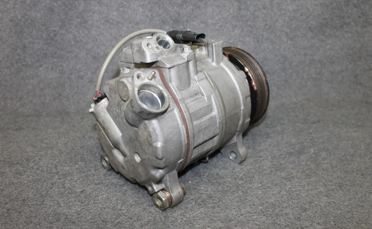 Klimakompressor BMW F30 F10 F15 2.8D 2.0i 3.0D image 4
