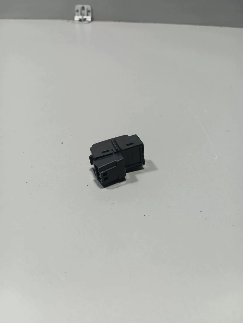 Volvo XC60 Central Lock Button 31318988 image 4