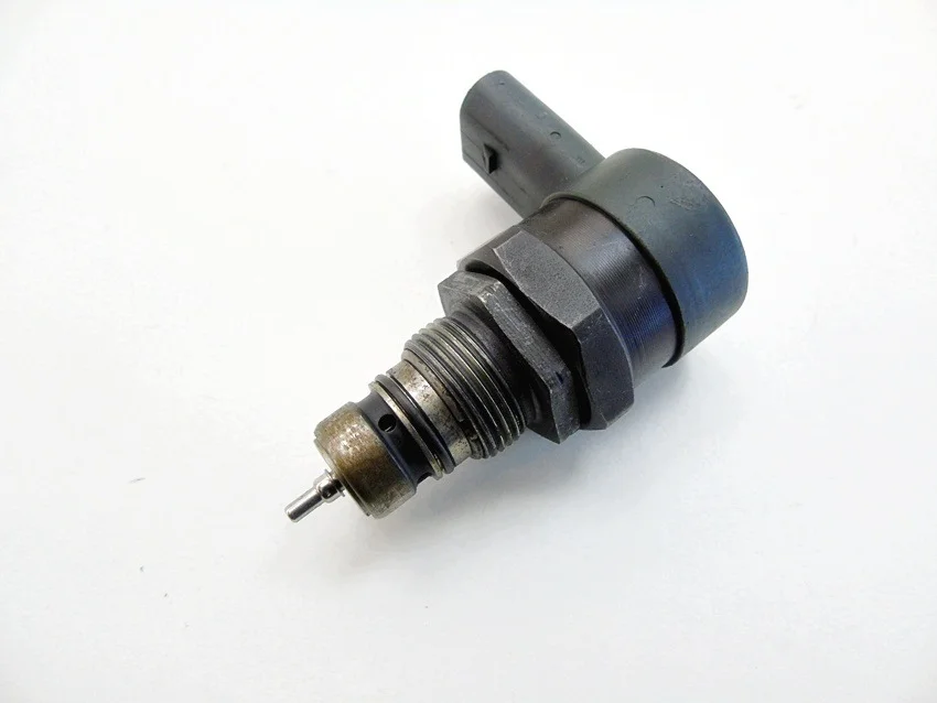 Polttoaineventtiili Audi A4 B7 A6 C6 A8 D3
