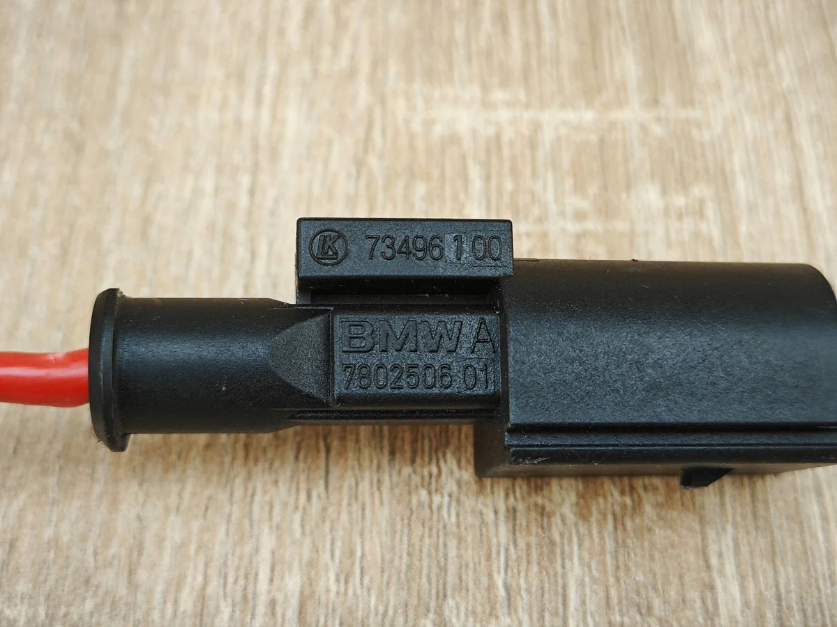 BMW X5 G05 X6 G06 Stecker 7802506 Gebraucht image 4