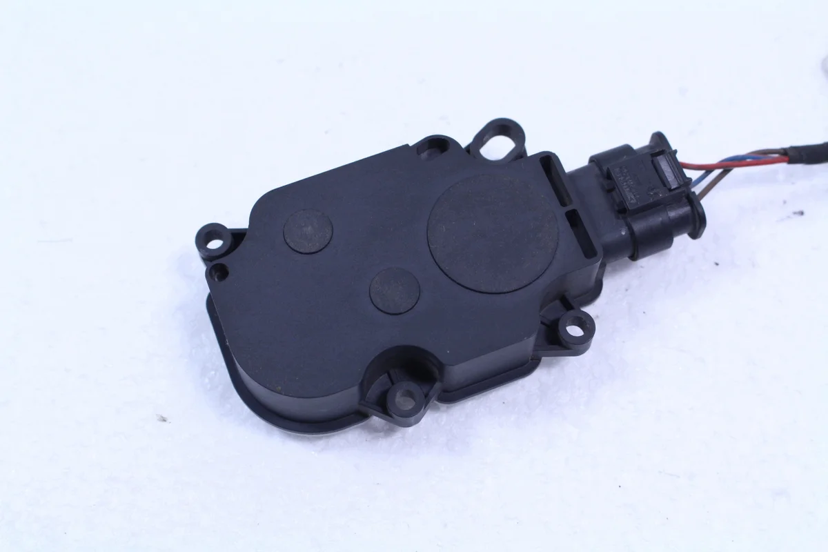 Attuatore Serranda Skoda Octavia Kombi IV 95b965501aa