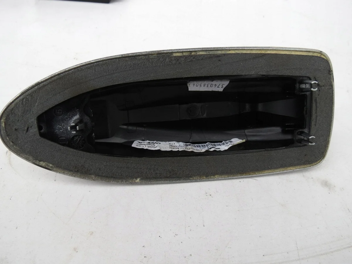 GPS Antenne Haifischflosse Volvo S40 V50 OE 39850328 image 4