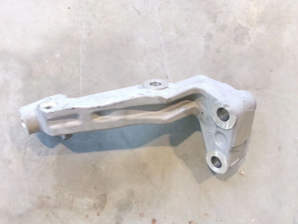 Balk fram Peugeot 3008 II S03-22B