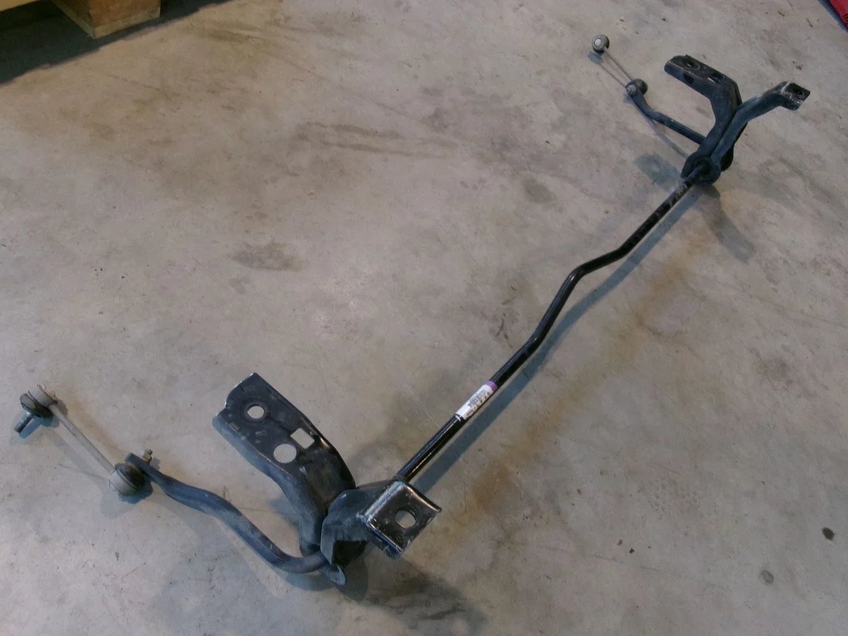 Stabilisatorhalterung hinten Peugeot 3008 II 9819390180 image 5