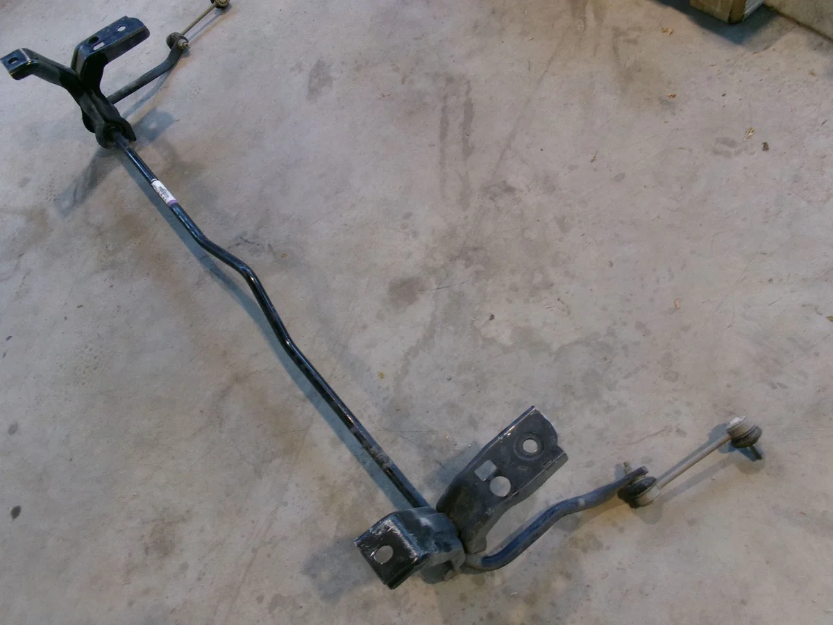 Stabilisatorhalterung hinten Peugeot 3008 II 9819390180 image 6