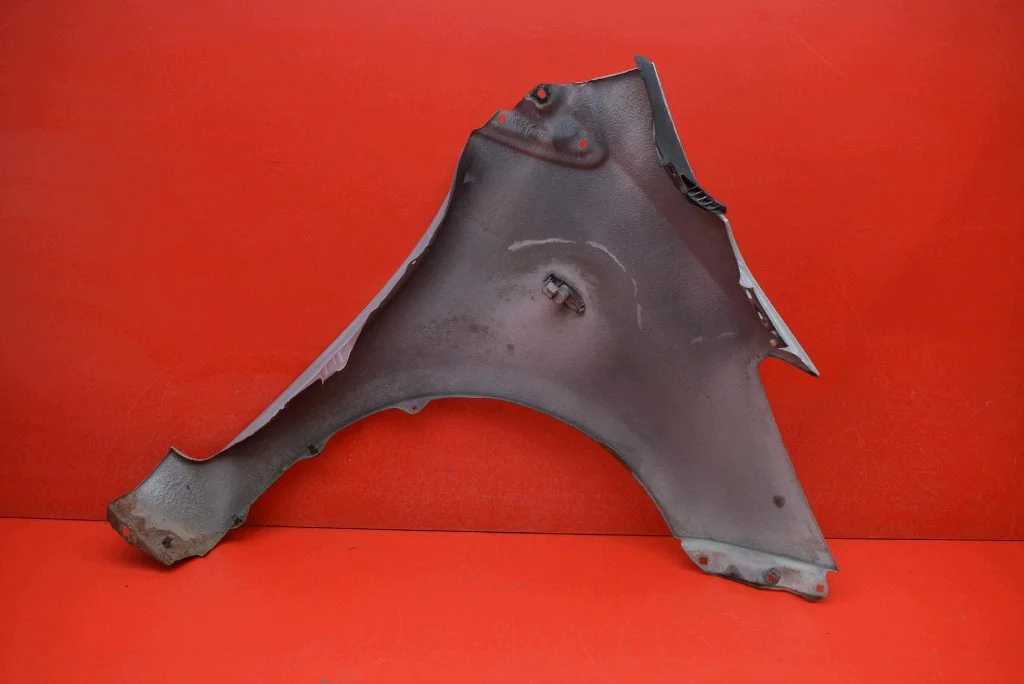 Kotflügel Vorne Links Toyota Yaris 2 II 1E7 image 7