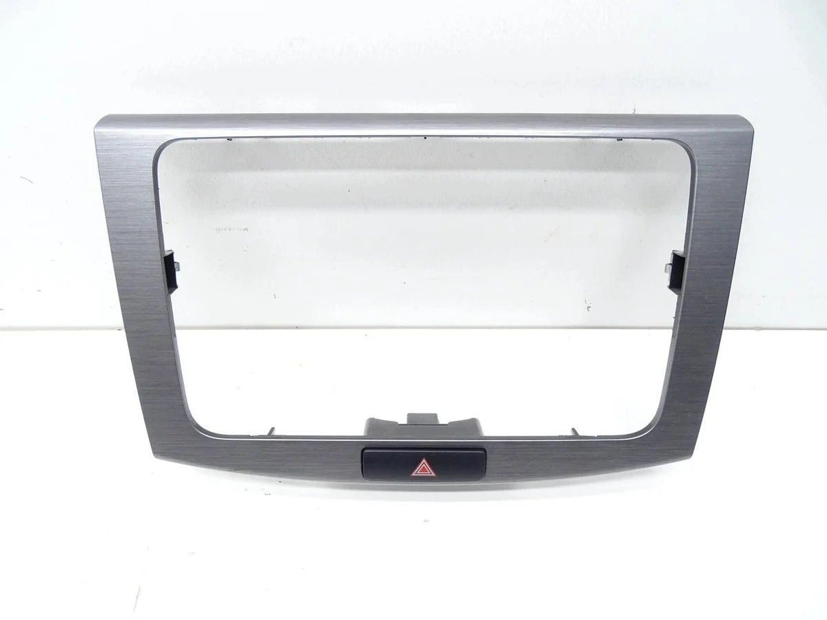Ram för bilradio VW Passat B7 3AA858069H 3AA858069H22092612141