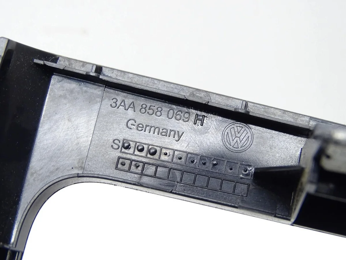 Ram för bilradio VW Passat B7 3AA858069H 3AA858069H22092612141 image 8