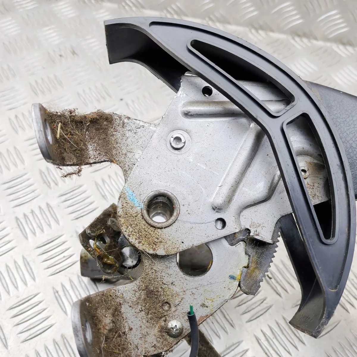 Handbremshebel Isuzu D-Max II (TFR, TFS) 8980618270 image 6