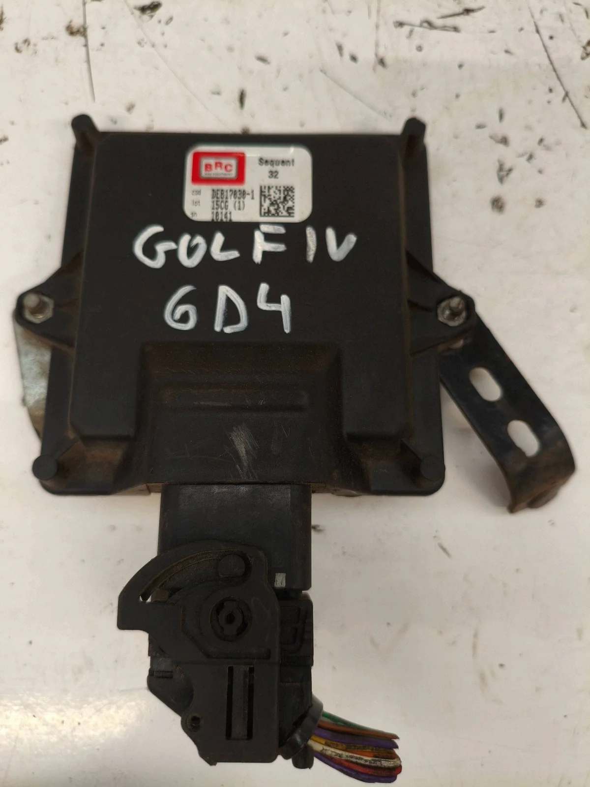 VW Golf 4 LPG Steuergerät DE817030