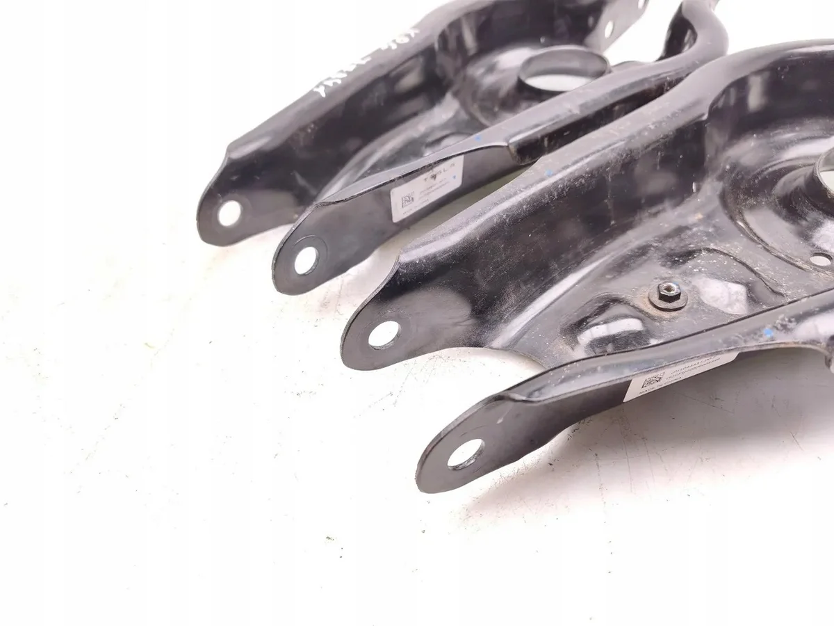 Tesla Model 3 Rear Upper Control Arm image 4
