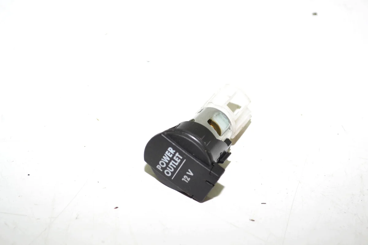 12V Zigarettenanzünder Porsche Cayenne S II 958