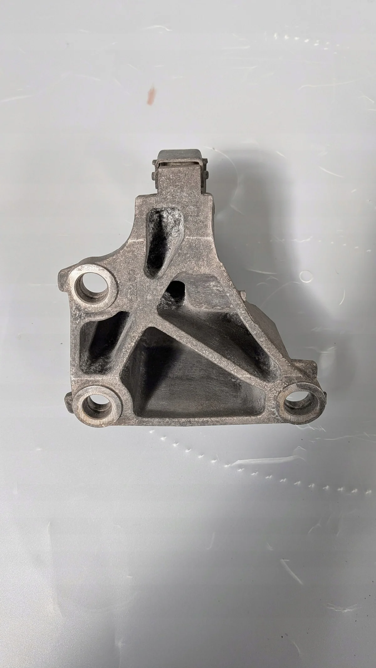 Soporte Rodamiento Eje Transmisión Renault 397743031R image 3