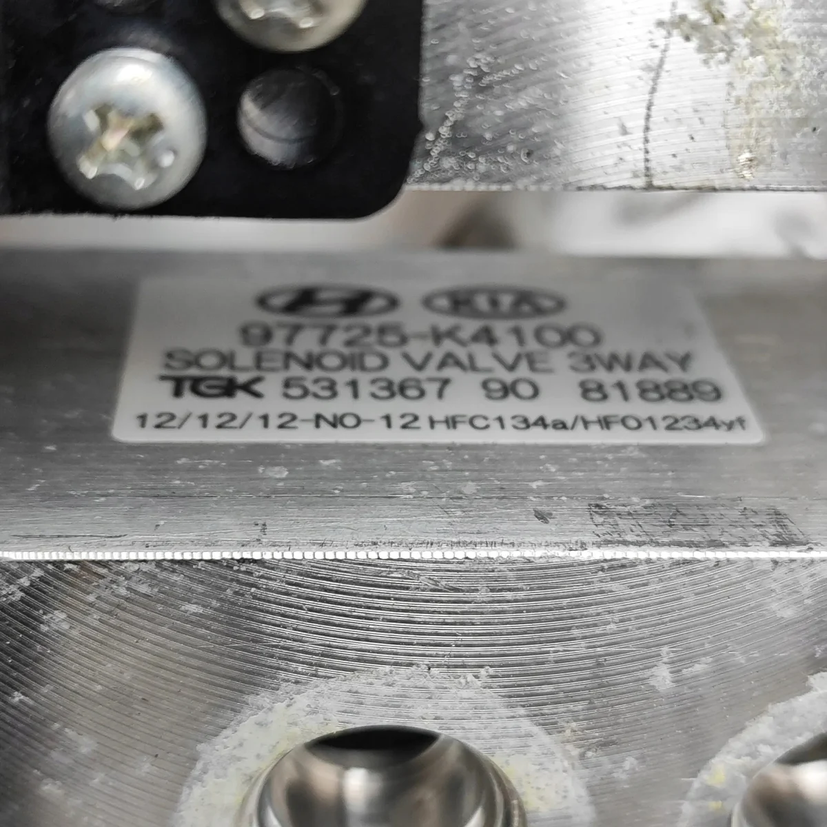 Expansionsventil Hyundai Kona 97724K4000 image 8