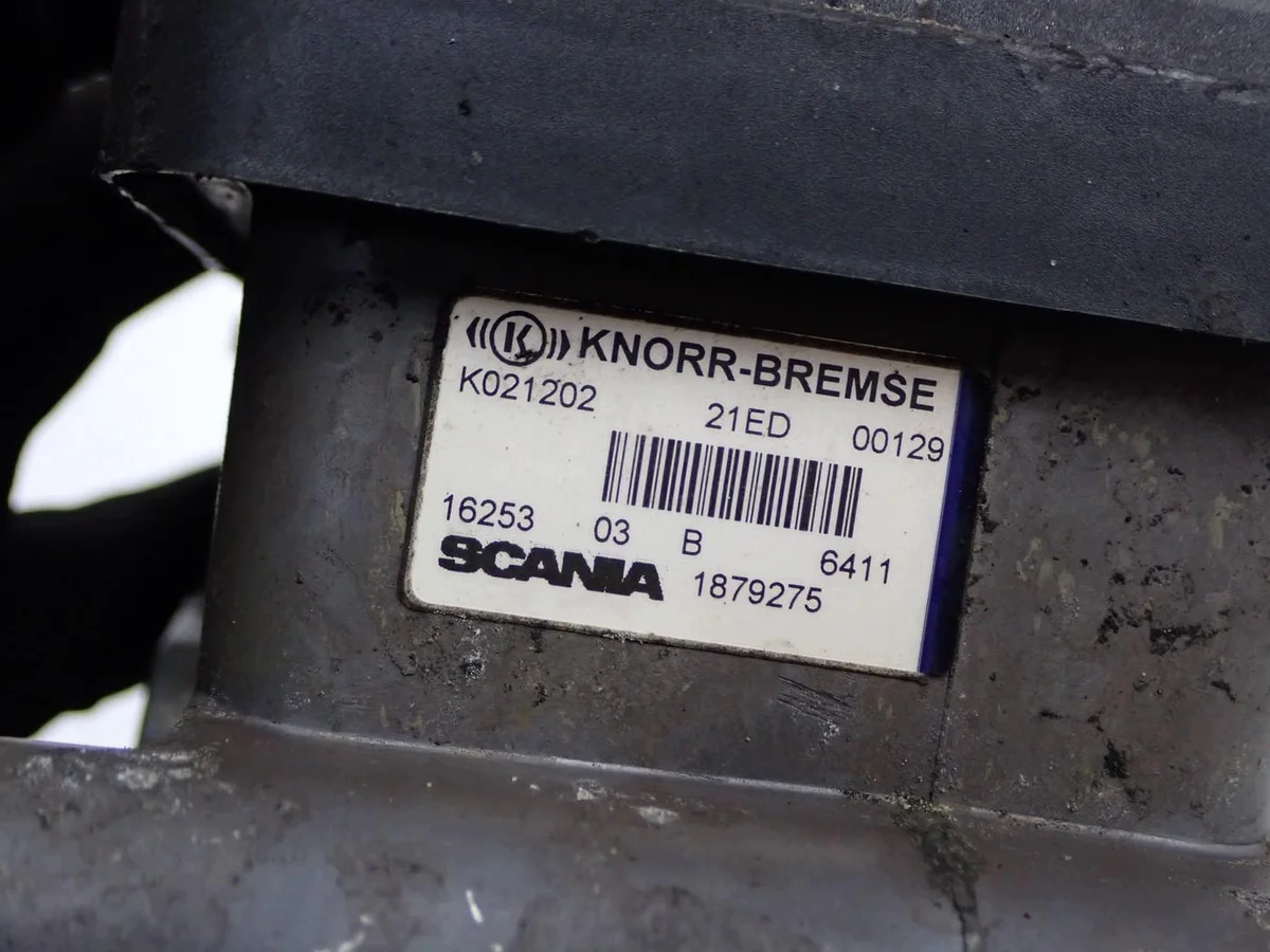 Scania EBS Brake Modulator Valve 1879275 image 4