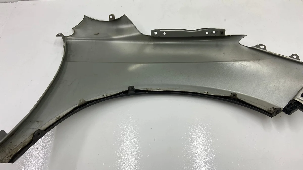 HONDA CR-V III 06-12 Guarda-lamas Esquerdo image 8