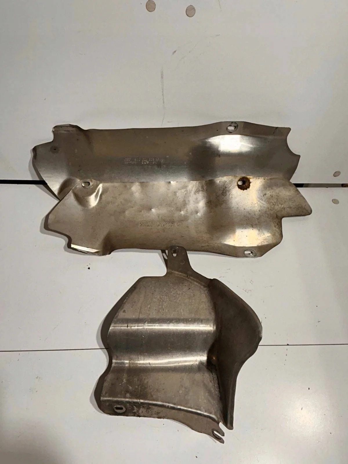 Hitzeschutz Auspuff Audi A4 B6 B7 8E0201308M